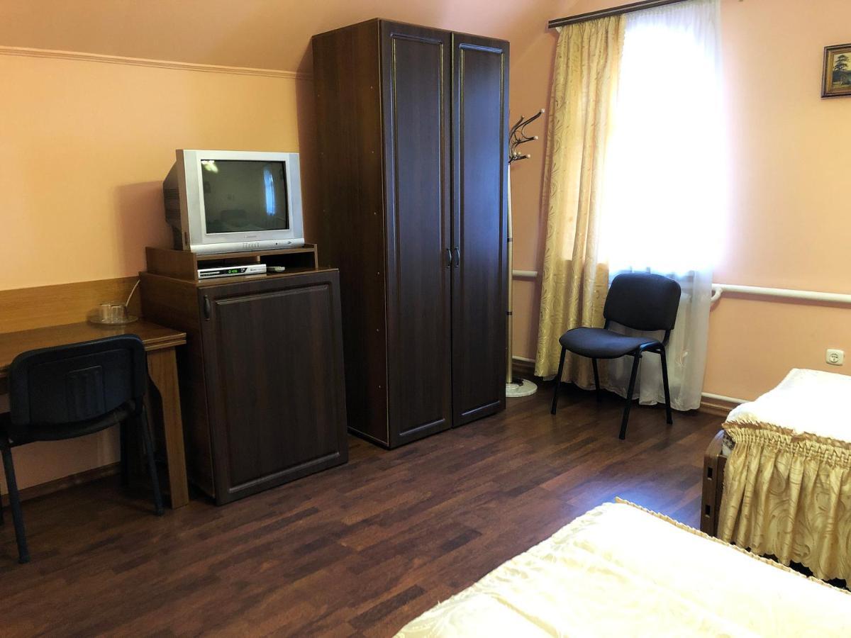 Comfort Hotel Chervonograd Exterior photo