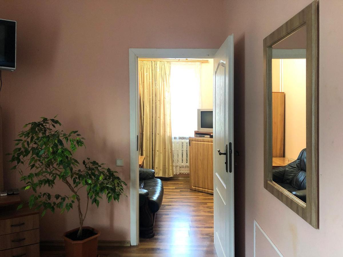 Comfort Hotel Chervonograd Exterior photo