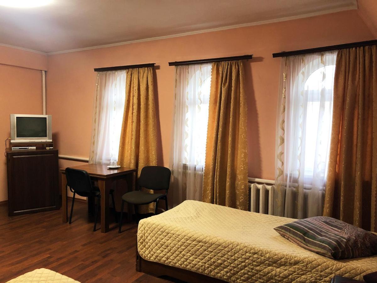 Comfort Hotel Chervonograd Exterior photo